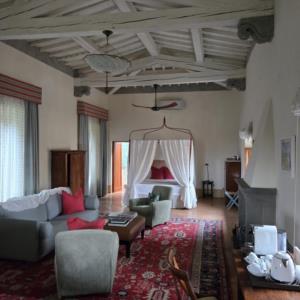 Borgo Pignano, Volterra (PI) (Il turistico ricettivo)