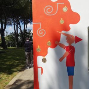 Murales Pinocchio, nido La Mongolfiera, La Rotta